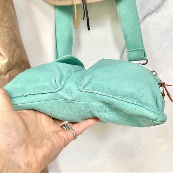 LIMITED EDITION Roots Aqua Village bag🦋ocean vibe - Picture 8 of 16